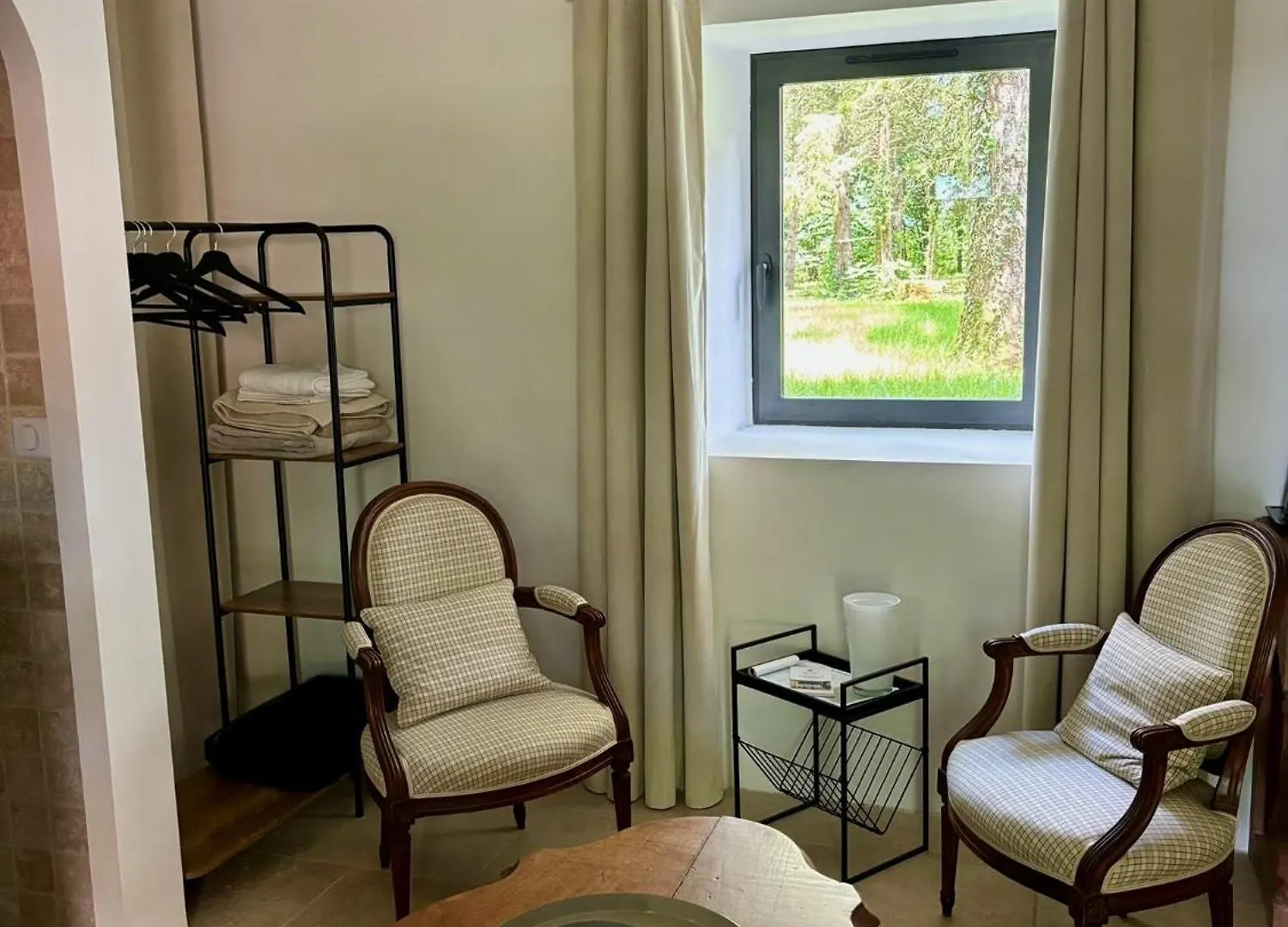 Bed & Breakfast Chateau De Lestang Savignac